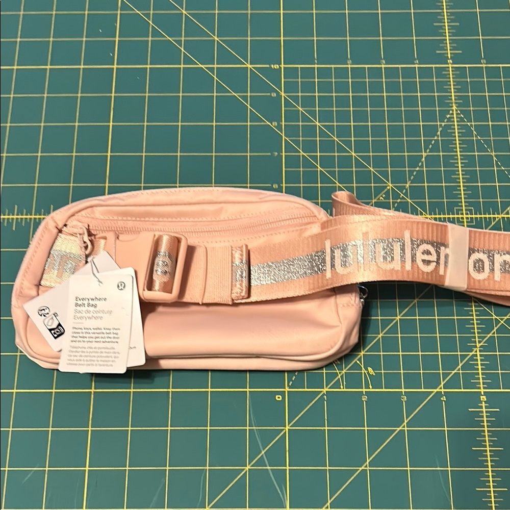 NWT lululemon athletica Blush Pink everywhere Belt Crossbody Bag silver logo